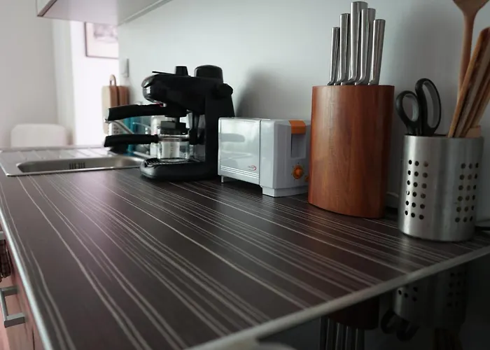 Arnie Daire Arnoldstein